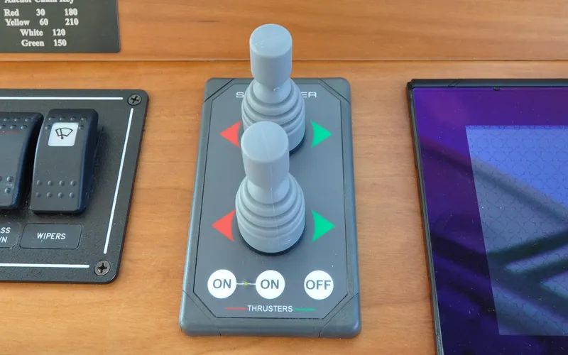 Foxy II Yacht Photos Pics Back Cove 41 - Foxy II