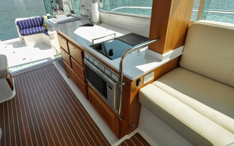 Foxy II Yacht Photos Pics Back Cove 41 - Foxy II