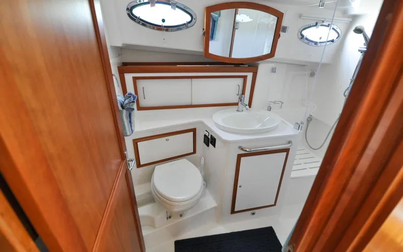 Foxy II Yacht Photos Pics Back Cove 41 - Foxy II