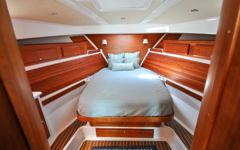 Foxy II Yacht Photos Pics Back Cove 41 - Foxy II