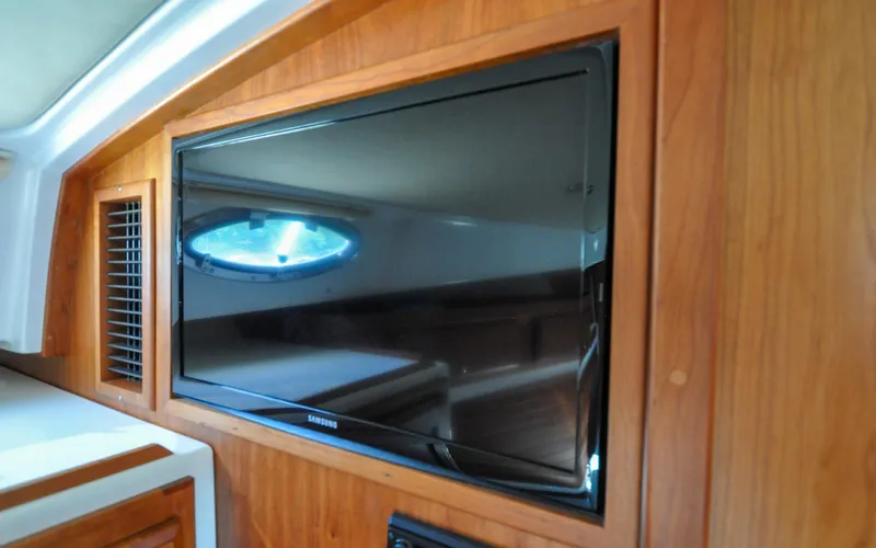 Foxy II Yacht Photos Pics Back Cove 41 - Foxy II