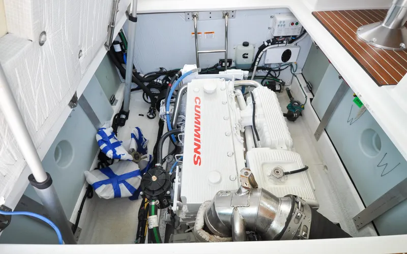 Foxy II Yacht Photos Pics Back Cove 41 - Foxy II