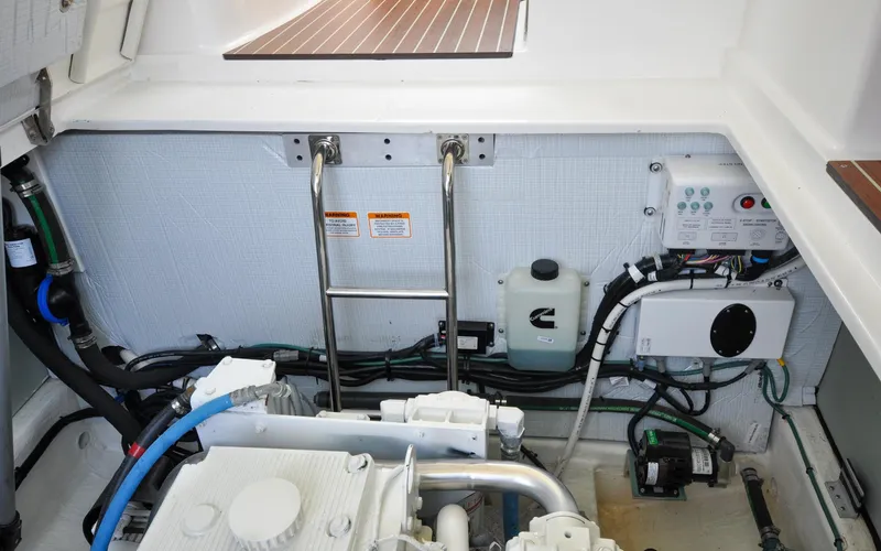 Foxy II Yacht Photos Pics Back Cove 41 - Foxy II