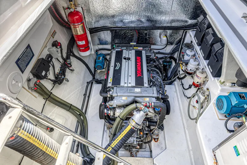 Double Feature Yacht Photos Pics 