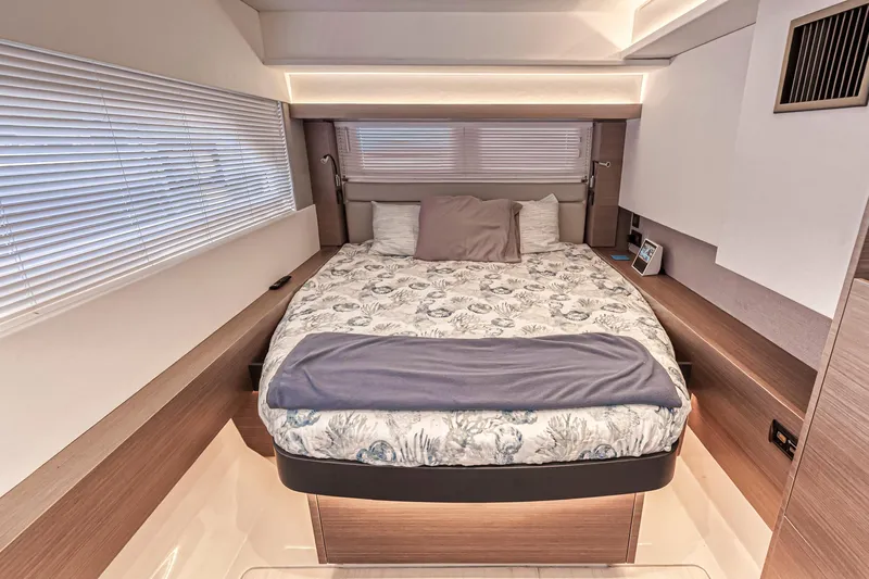 Double Feature Yacht Photos Pics 