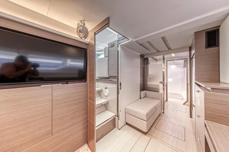 Double Feature Yacht Photos Pics 