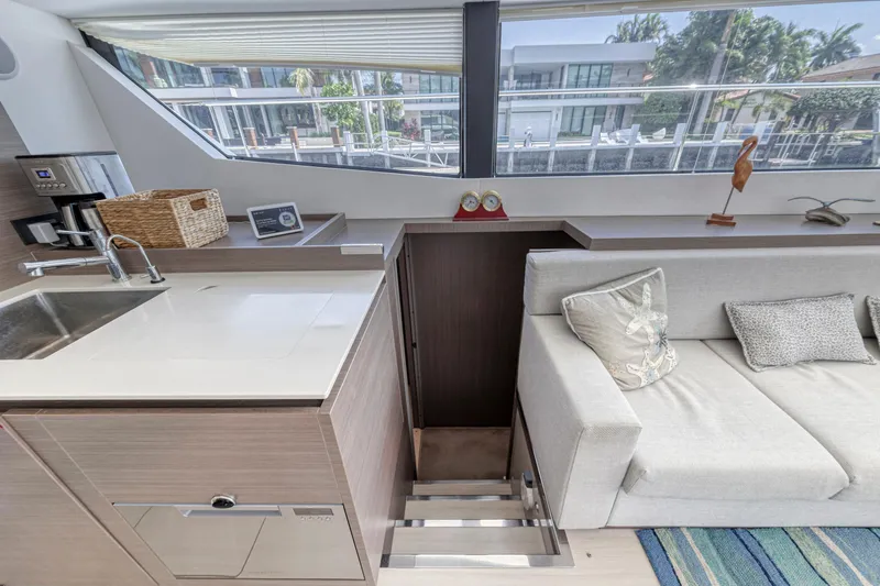 Double Feature Yacht Photos Pics 