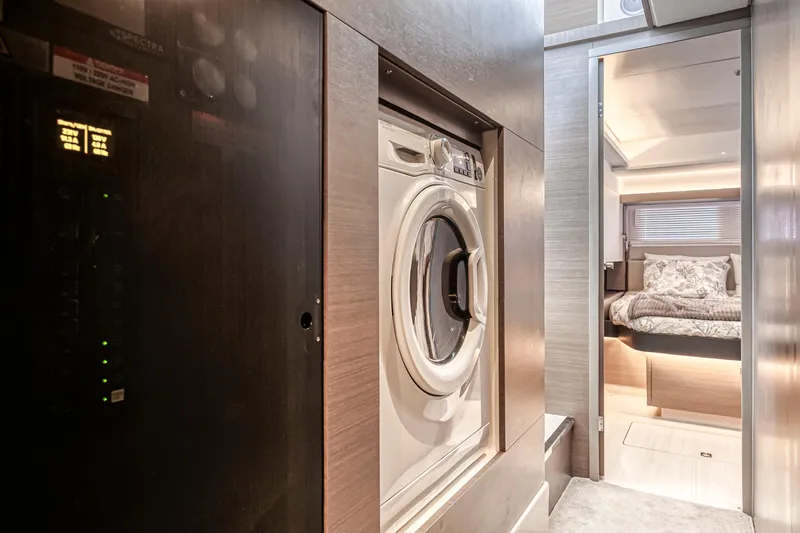 Double Feature Yacht Photos Pics 