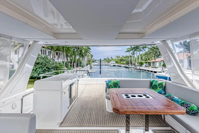 Double Feature Yacht Photos Pics 