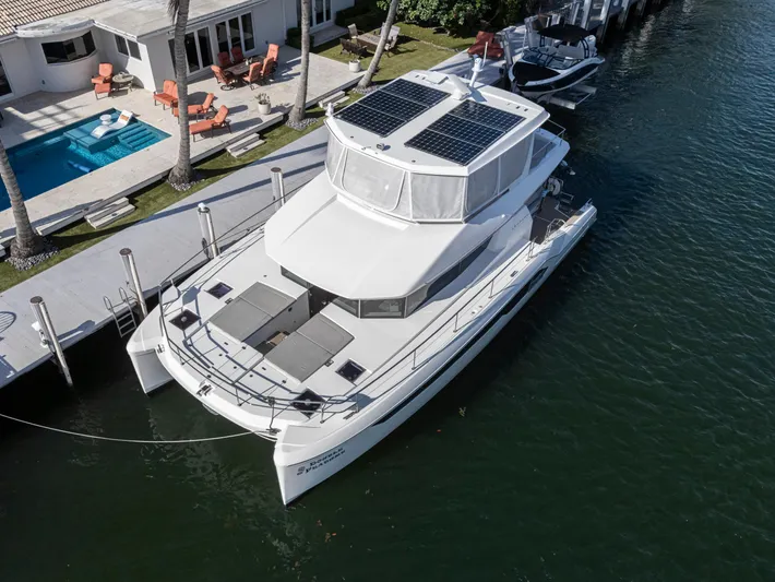 Double Feature Yacht Photos Pics 