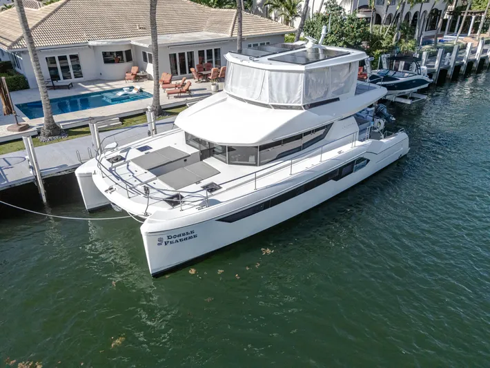 Double Feature Yacht Photos Pics 