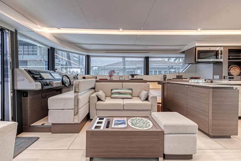 Double Feature Yacht Photos Pics 