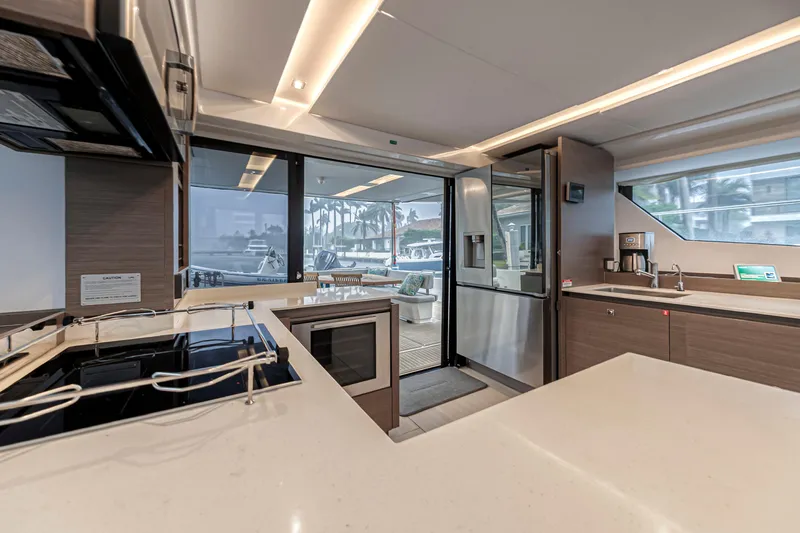 Double Feature Yacht Photos Pics 