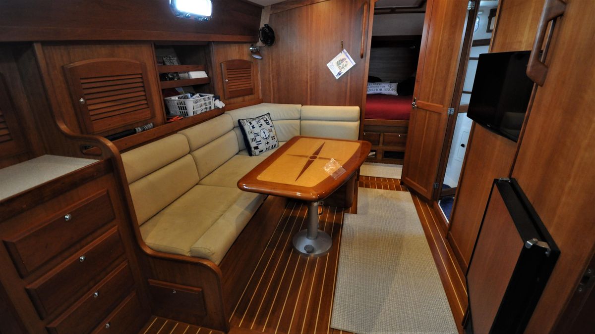 2008 Sabre 42 
