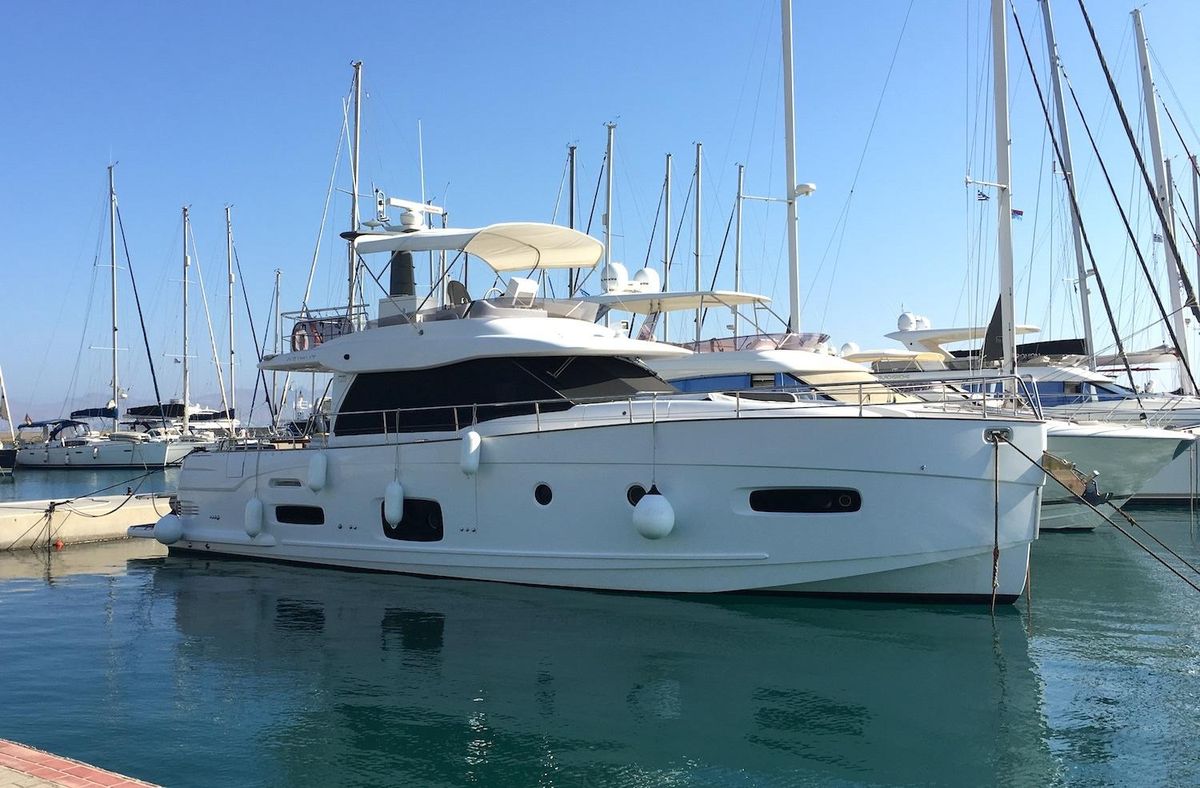 2017 Azimut 55 