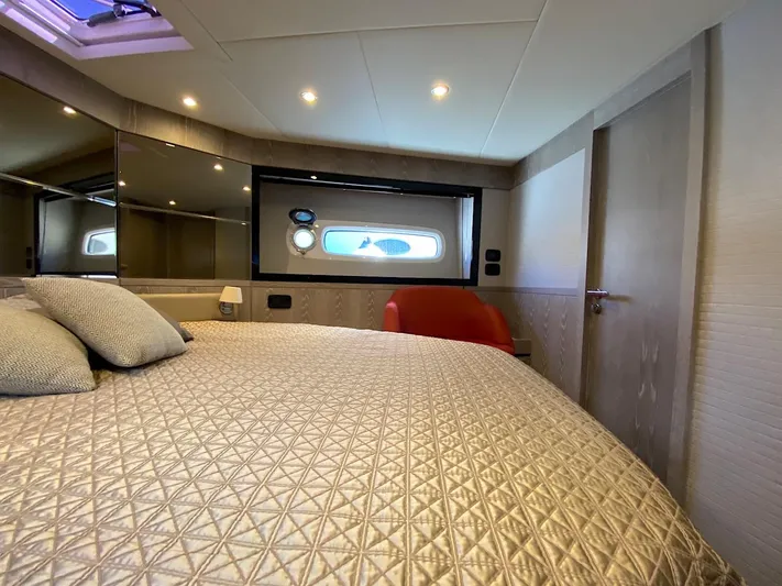 Mizar Yacht Photos Pics Luxurious bedroom interior of 2017 Azimut Magellano 53 yacht with modern design.