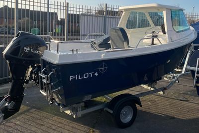 2022 Westport Pilot 4 with Tohatsu MFS30c & Roller Trailer
