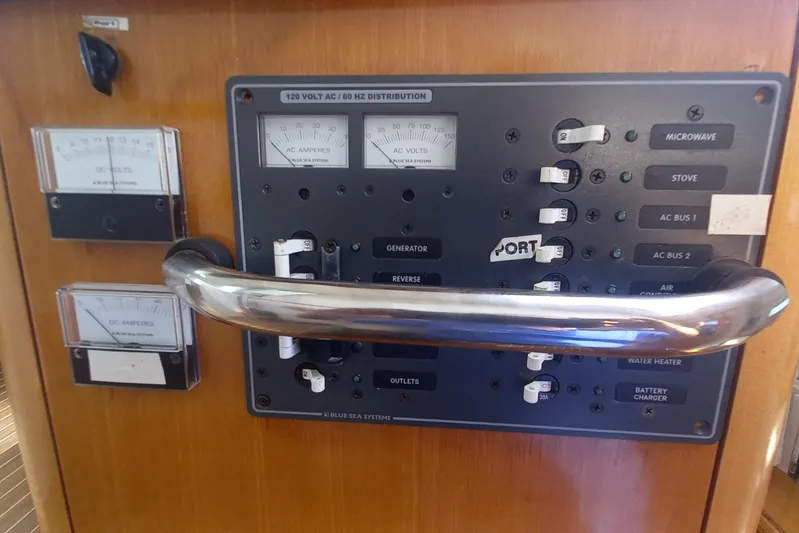 Yellowrock Yacht Photos Pics Electrical control panel on a 1996 Alliaura Privilege 37 catamaran.