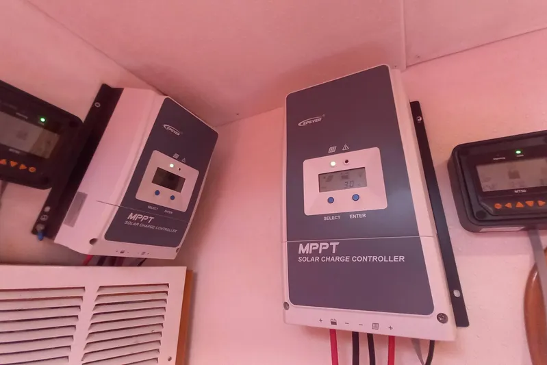 Yellowrock Yacht Photos Pics MPPT solar charge controllers inside a 1996 Alliaura Privilege 37 yacht.