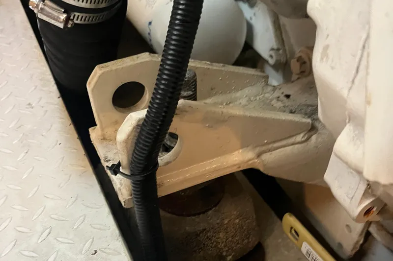 Two Can Do It II Yacht Photos Pics 