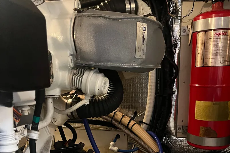 Two Can Do It II Yacht Photos Pics 