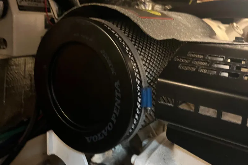 Two Can Do It II Yacht Photos Pics 