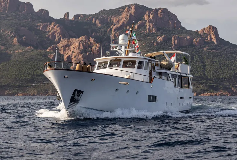 Sissi Yacht Photos Pics 