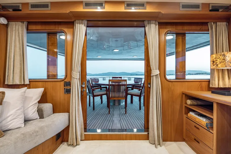 Sissi Yacht Photos Pics 