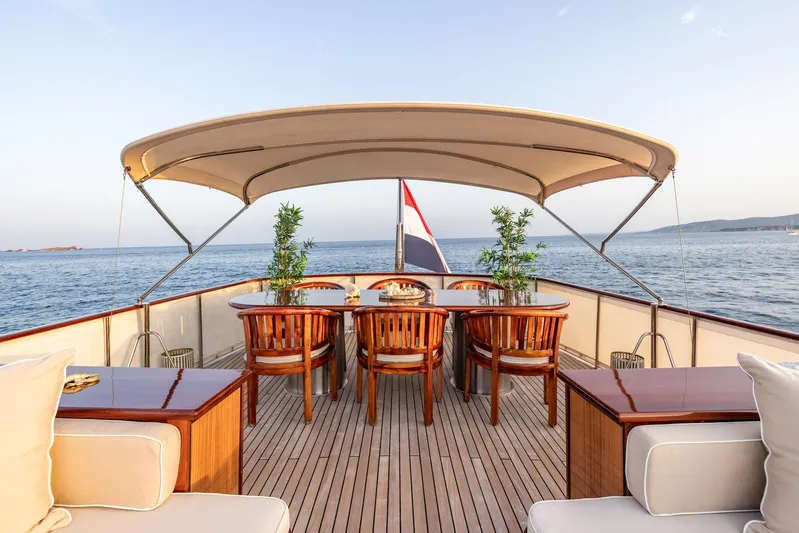 Sissi Yacht Photos Pics 