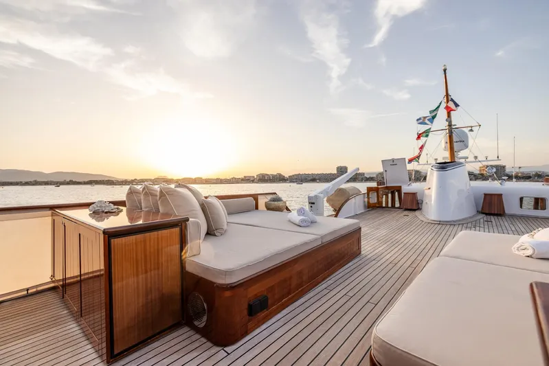 Sissi Yacht Photos Pics 