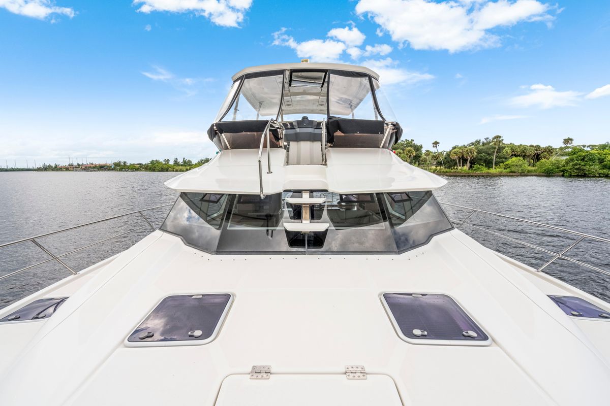 2019 Aquila 44 