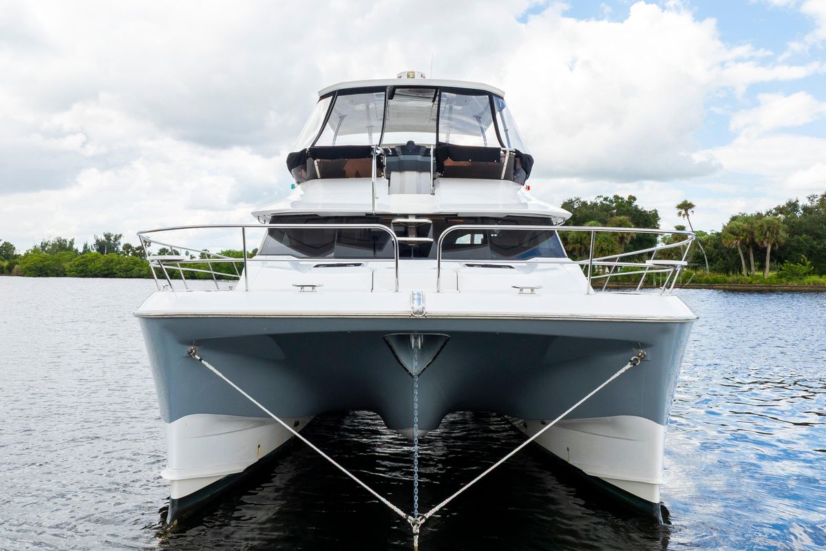 2019 Aquila 44 