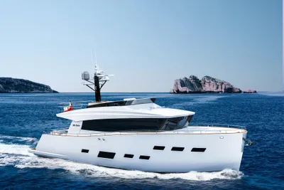 2023 Cormorant Yachts COR66 RAV