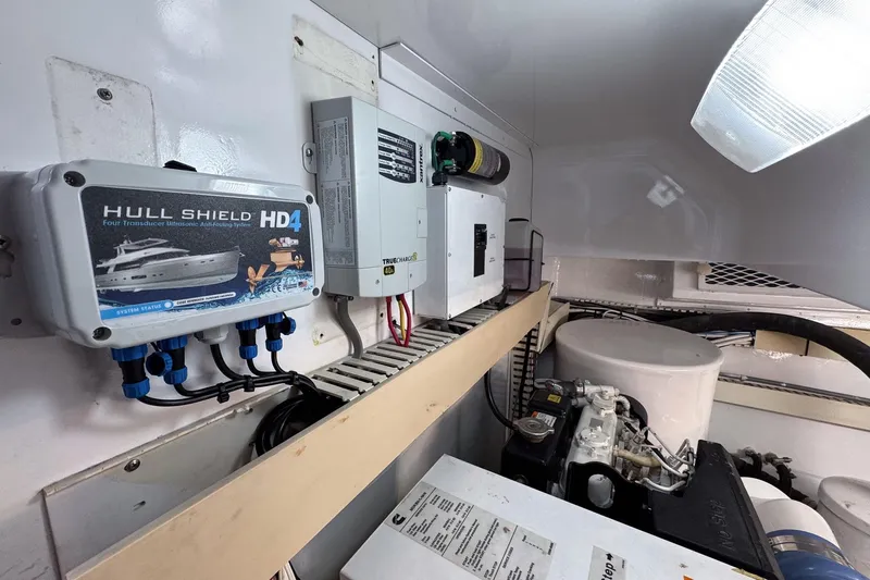 Archangel Yacht Photos Pics Engine room of 1992 Viking 43 Open with Hull Shield HD4 system installed.