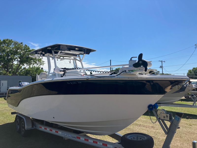 2019 Sea Fox 288 Commander