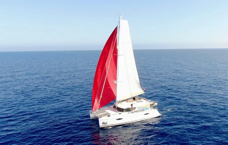 Uno Yacht Photos Pics 