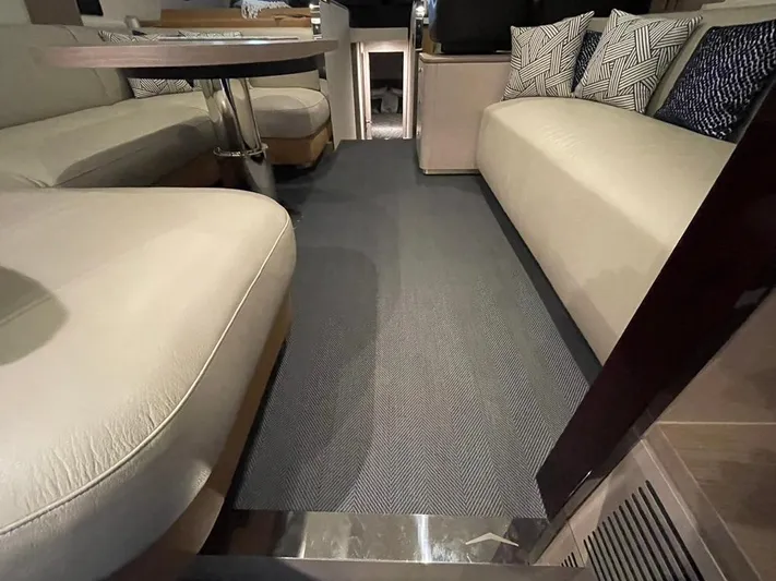 " Veloce" Yacht Photos Pics 