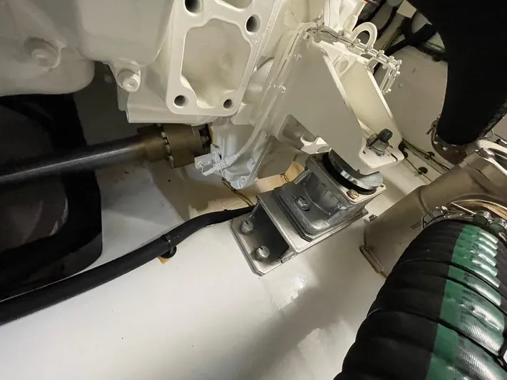 " Veloce" Yacht Photos Pics 