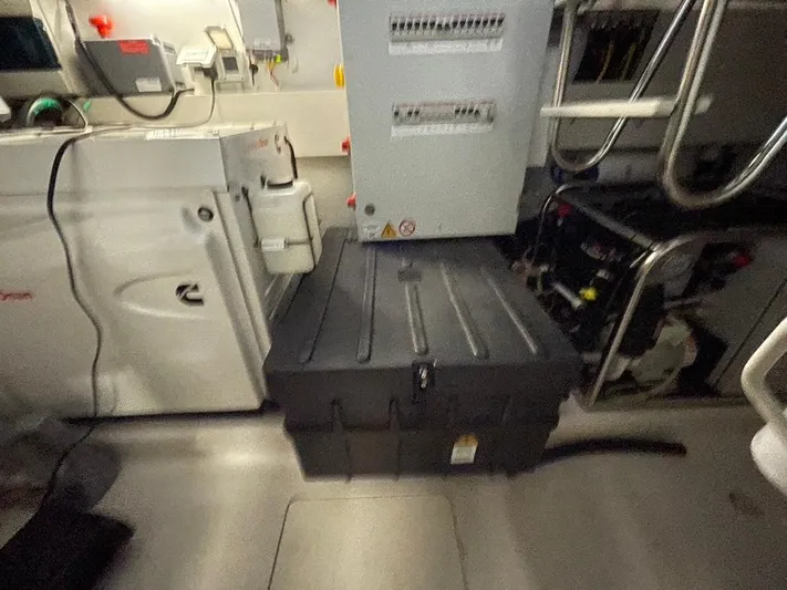 " Veloce" Yacht Photos Pics 