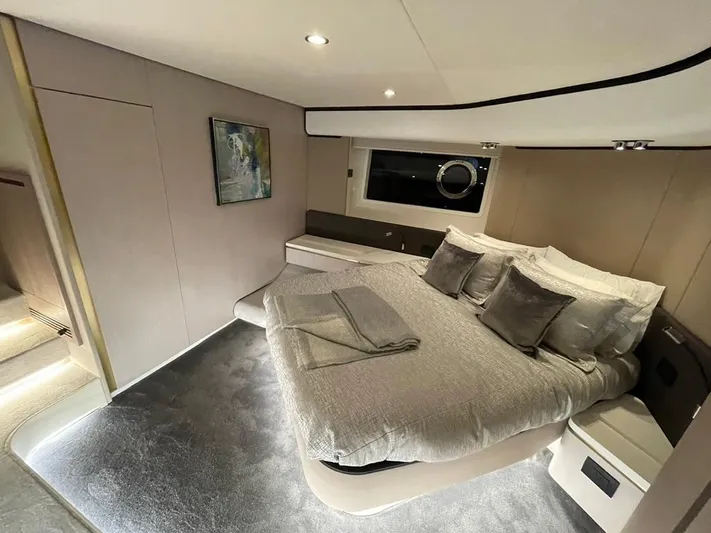 " Veloce" Yacht Photos Pics 