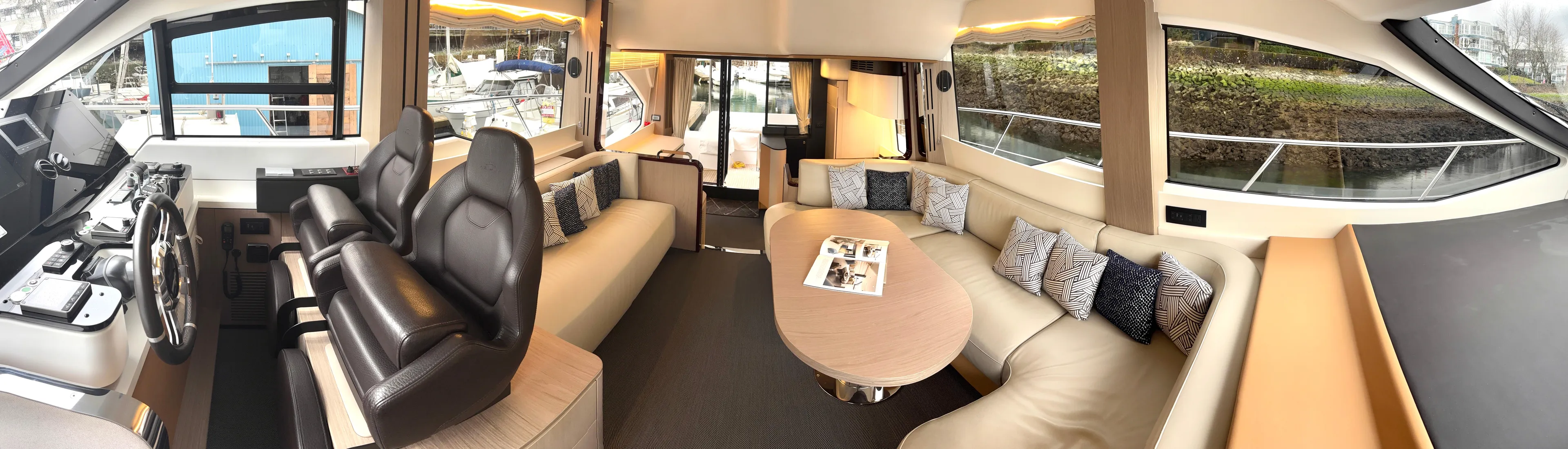 " Veloce" Yacht Photos Pics 