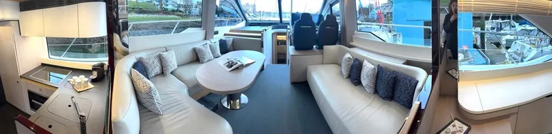 " Veloce" Yacht Photos Pics 