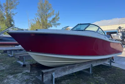 NauticStar 2000 DC