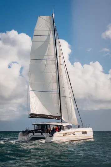  Yacht Photos Pics Nautitech 48 Open