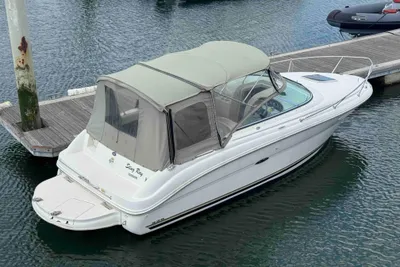 2003 Sea Ray 225 Weekender