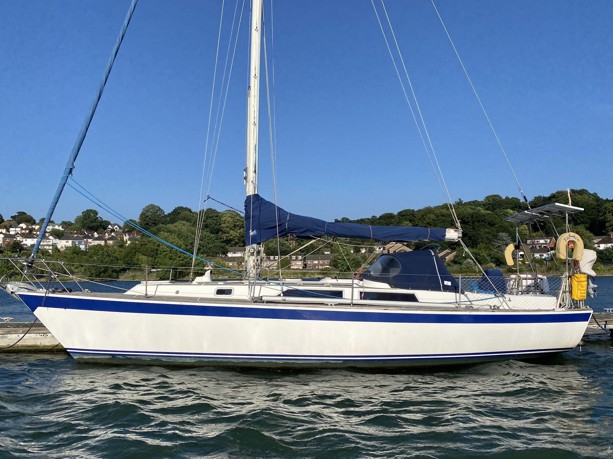 1986 Oyster Heritage 37 Cruiser for sale YachtWorld 1986 Oyster Heritage 37 Cruiser for sale YachtWorld