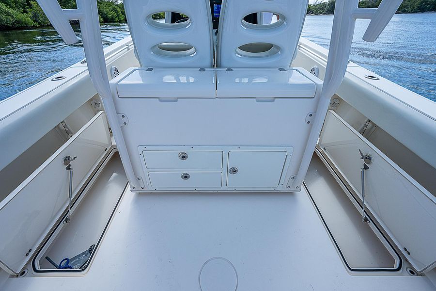 2016 Cobia 296 Center Console