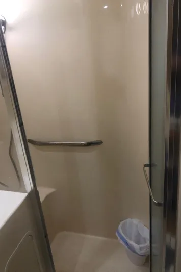 Callie B Yacht Photos Pics Shower area in 2001 Sea Ray 400 Sedan Bridge yacht bathroom.