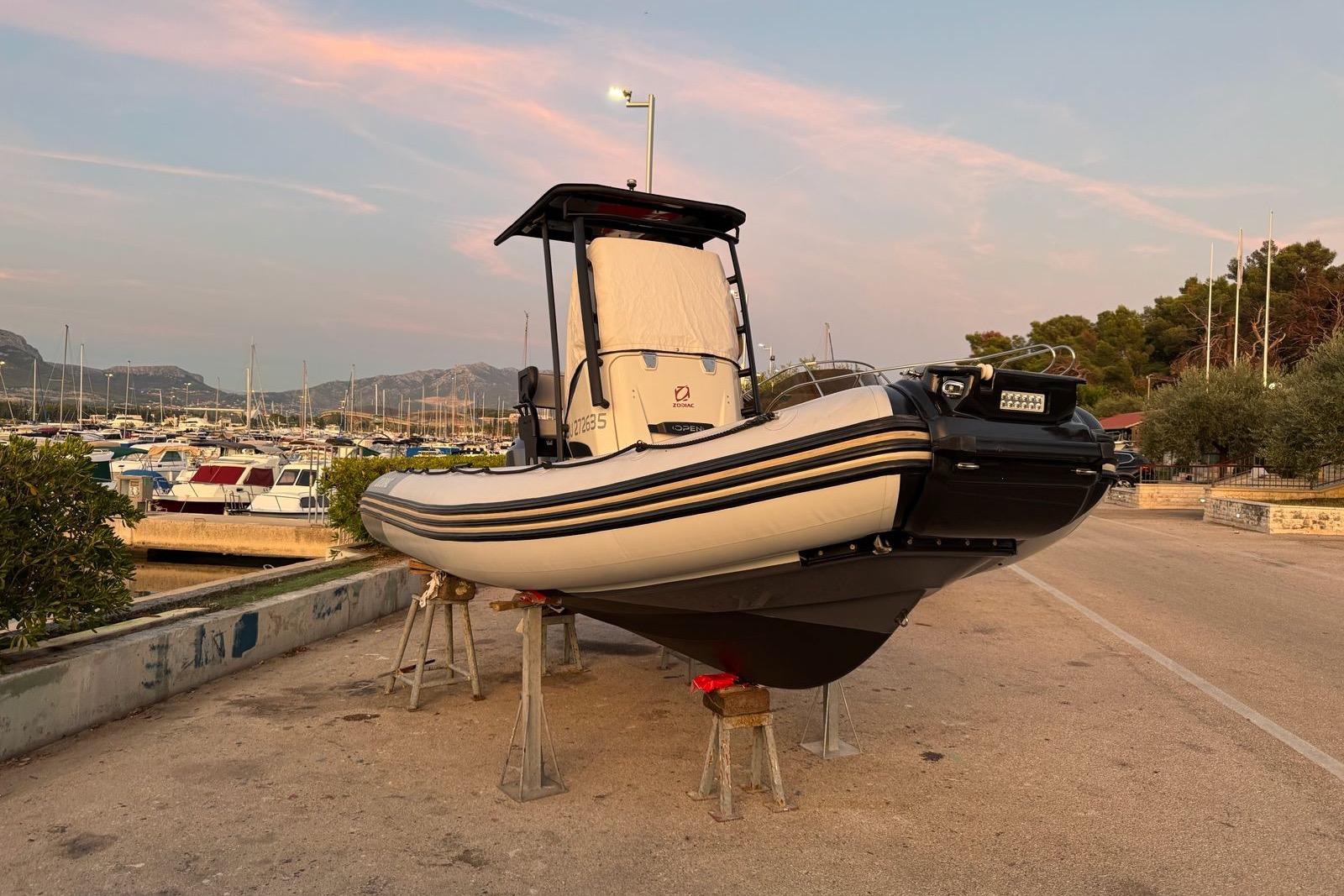 2021 Zodiac Pro Open 550