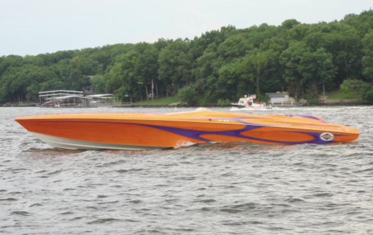 2003 Outerlimits 51 Sport Yacht